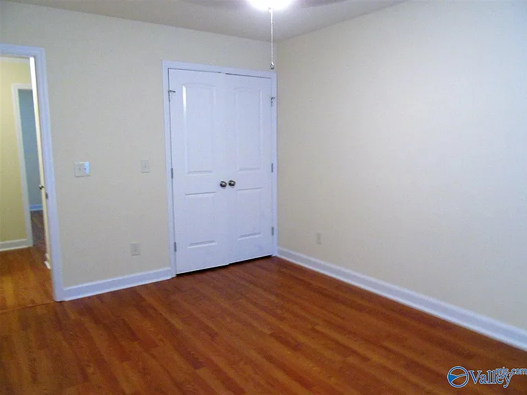 5157 Maysville Rd #D — Photo 9