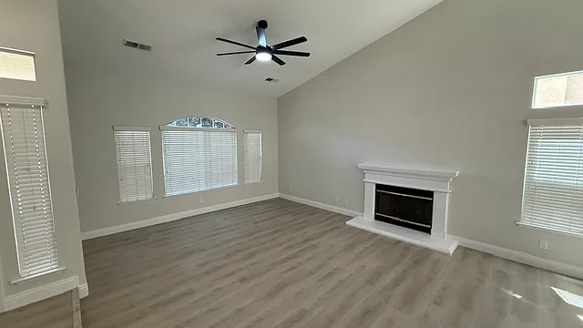 2718 E Darlington Ct — Photo 11