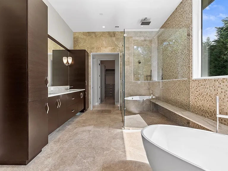 63 Sylvan Ln — Photo 16