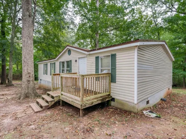 947 Davis Rd, Jefferson, GA 30549