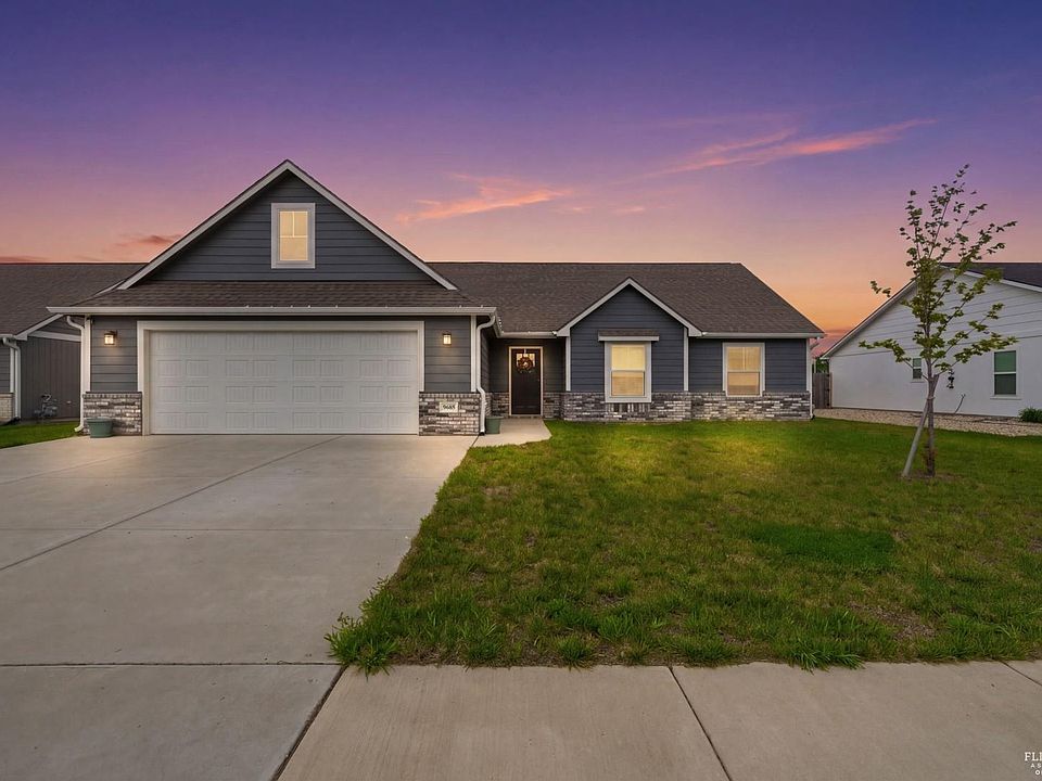 1st image of 9685 Heather Ln