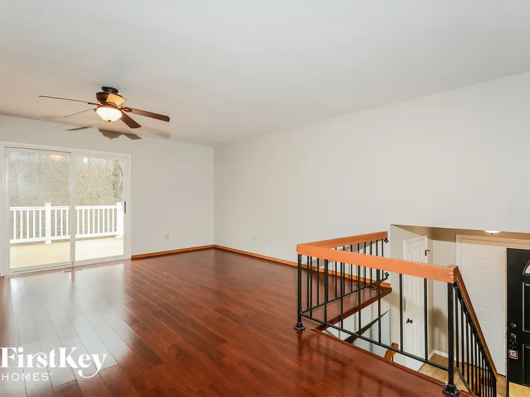 341 Lemonwood Dr — Photo 3