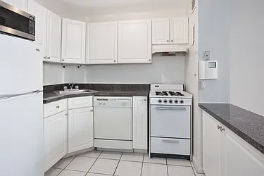 Rented by Nest Seekers International