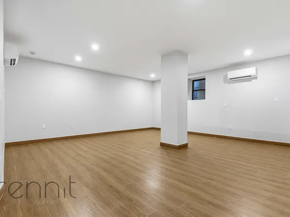 265 Malcolm X Boulevard image 17 of 27