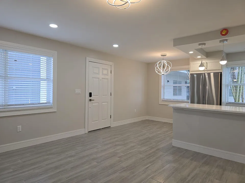 215 Normandy E #215