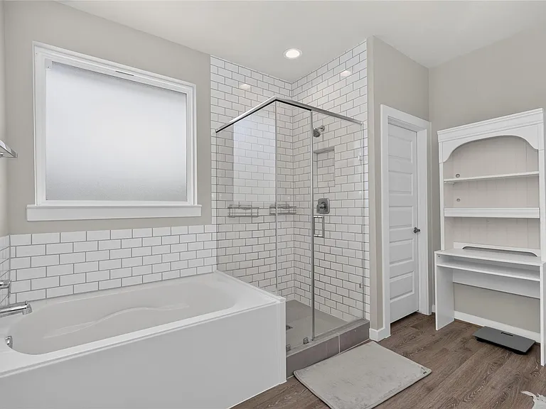 3522 Gore Creek Dr — Photo 36
