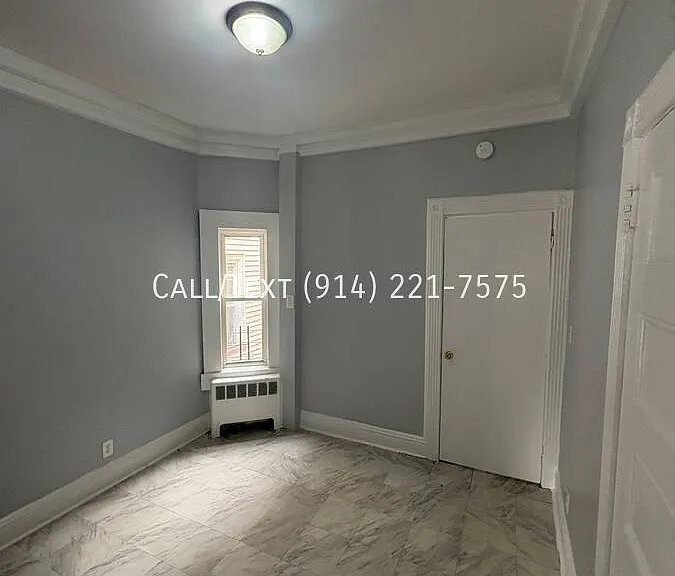 162 Waverly St #2 — Photo 10