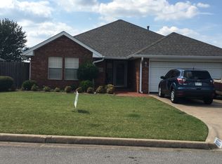 1917 Red Oak Dr, Ardmore, OK 73401