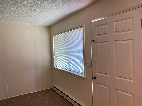 3rd image of 701 128th St S #701