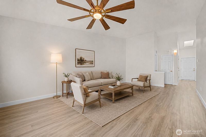 4th image of 414 Holland Avenue