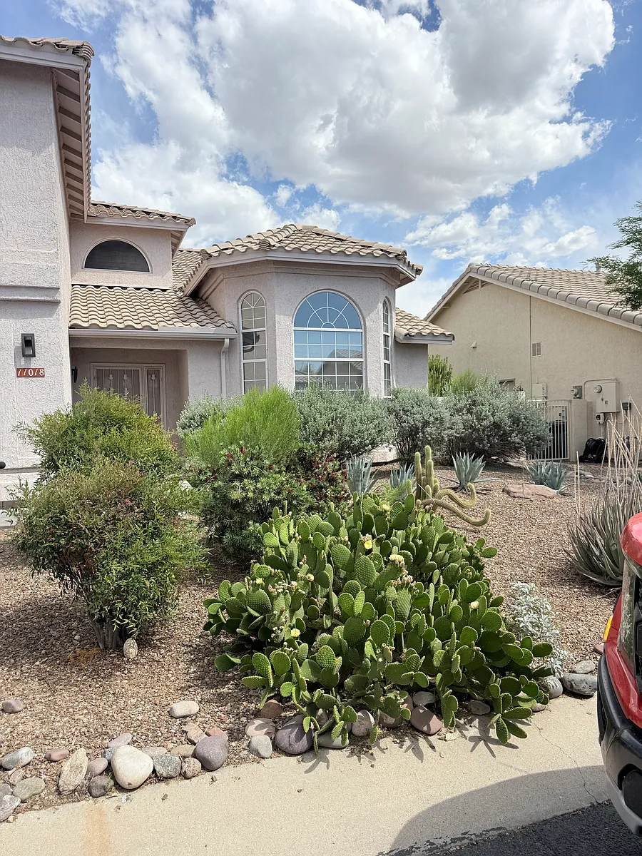 Building Photo - 11018 N Mountain Breeze Dr