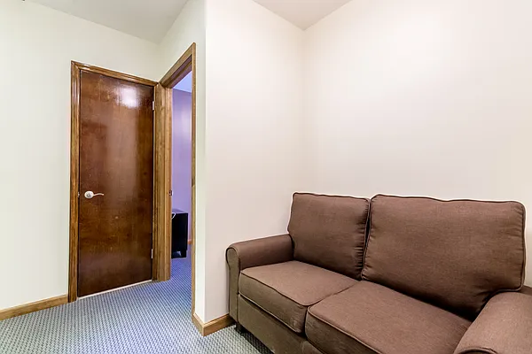 Rented by Townhouse Apartments | media 14