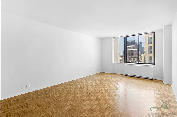 Rented by Mirador Real Estate | media 3