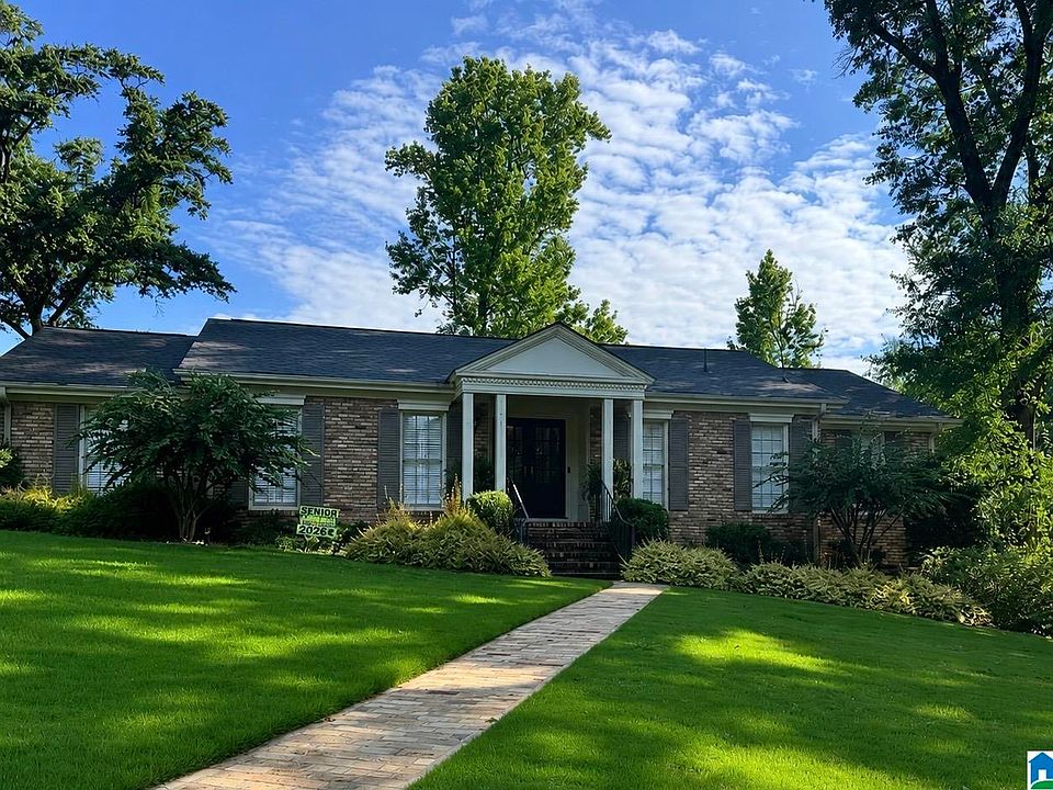 1st image of 3809 Williamsburg Cir