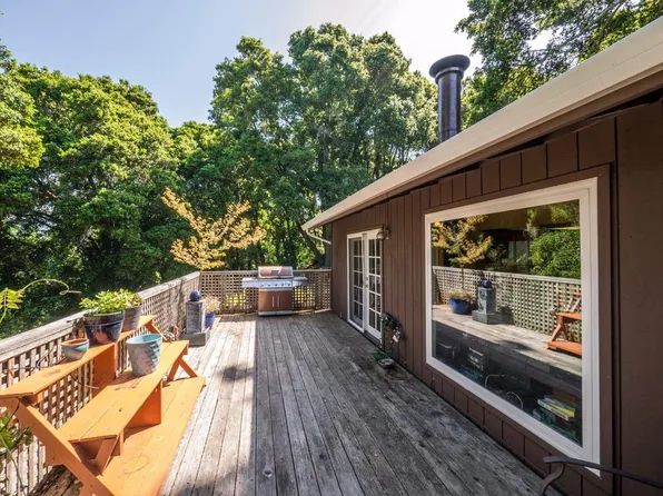 9667 Monroe Ave, Aptos, CA 95003