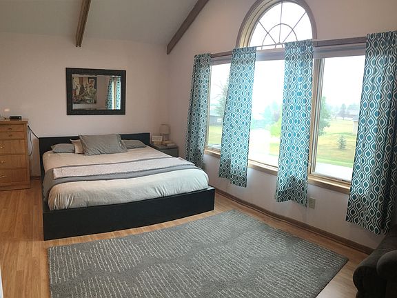 Bedroom2 