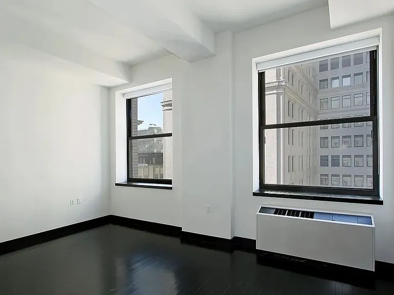 20 Pine St #3202 — Photo 4