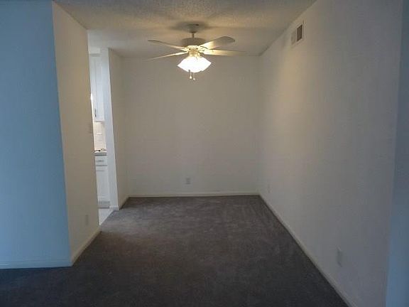 5th image of 10047 Westpark Dr APT 40