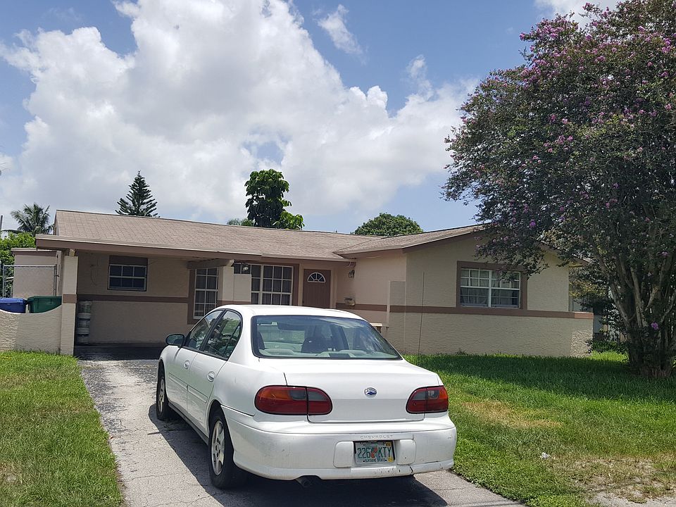 2nd image of 6777 SW 27th Ct
