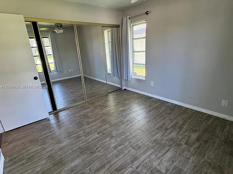 2736 Carnation Ct — Photo 17