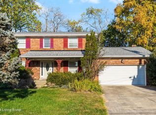 1919 Hurstbourne Cir, Hurstbourne Acres, KY 40220