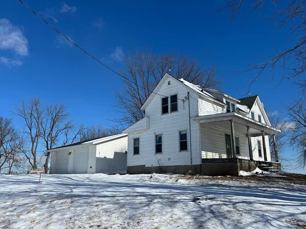 21706 County Road 26, Houston, MN 55943