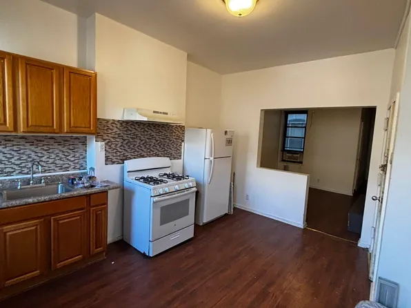 487 Onderdonk Avenue image 1 of 13