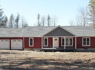 23 Coons Rd, Troy, NY 12180