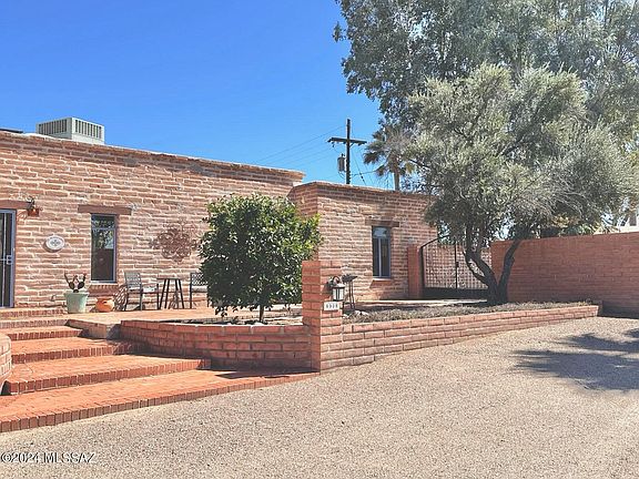5th image of 6938 N Orange Grove Cir