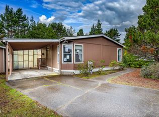 765 Wecoma Loop, Florence, OR 97439