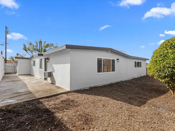 9257 Fairlawn St, Santee, CA 92071
