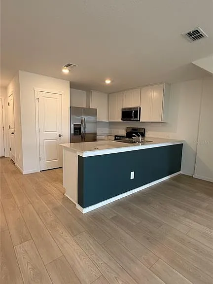 831 Lynx — Photo 5