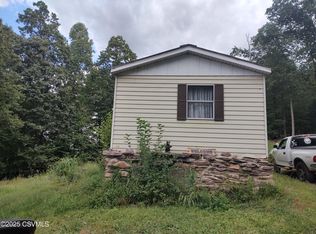 21 Stage Coach Ln, Nescopeck, PA 18635