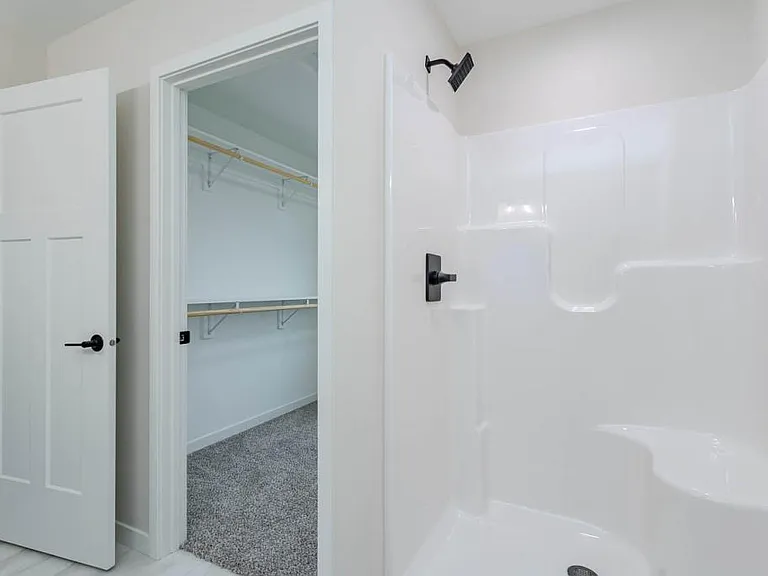 3504 Green Pastures Ln — Photo 36