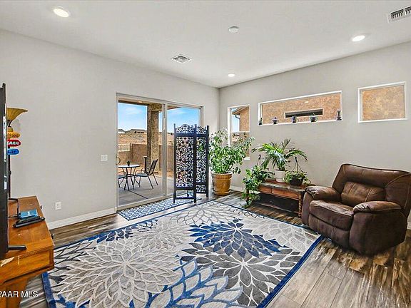 4th image of 4936 N Pemberley St