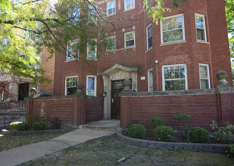 2825 W Logan Blvd #2