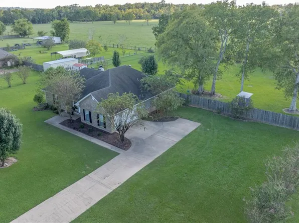 2650 Messina Rd, Boyce, LA 71409