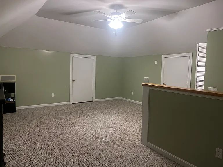 150 Park St #2 — Photo 7