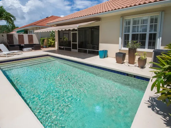 247 Kelsey Park Circle, Palm Beach Gardens, FL 33410