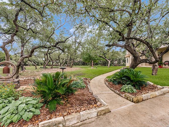 3rd image of 26206 Lewis Ranch