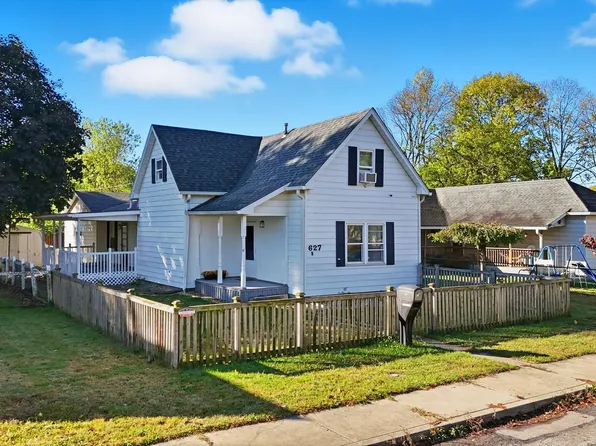 627 Plum St, Noblesville, IN 46060
