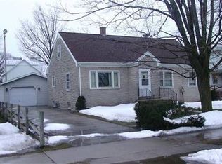 521 Menasha St, Reedsville, WI 54230