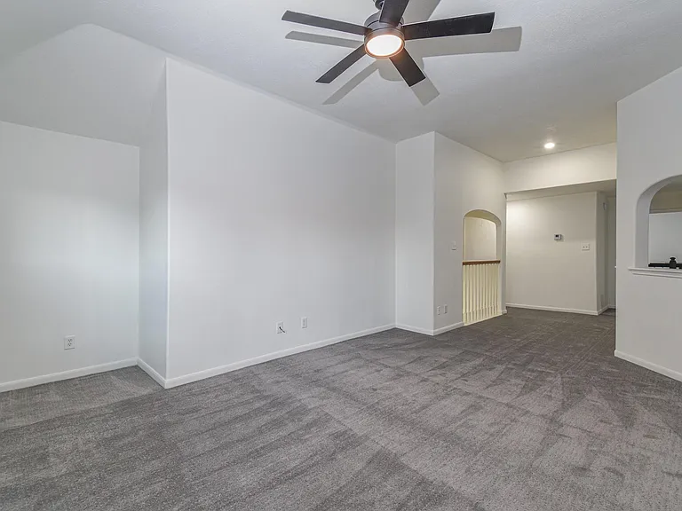 30611 Country Meadows Dr — Photo 19