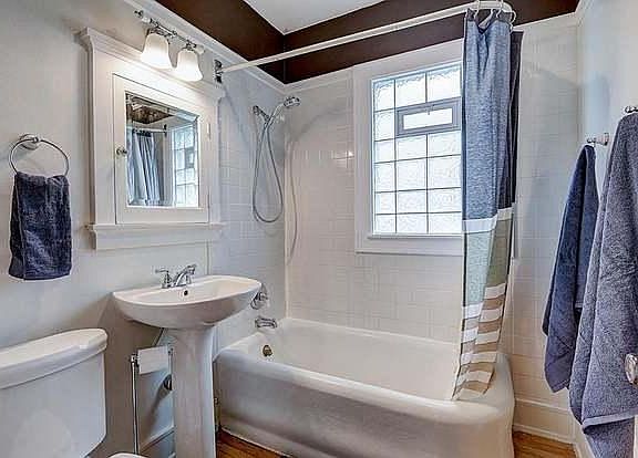 5th image of 2823 S Logan Ave #2823