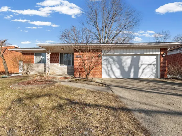 21850 Ontaga Ave, Farmington Hills, MI 48336