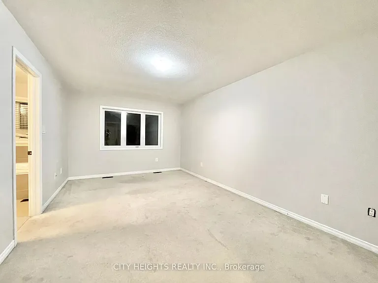 147 Baffin Cres #MAIN — Photo 8