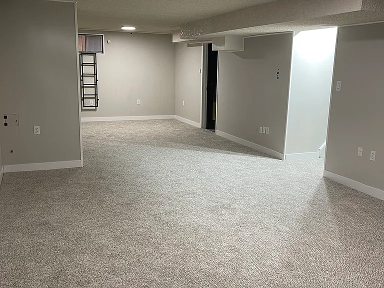 1658 S Zephyr Ct — Photo 17