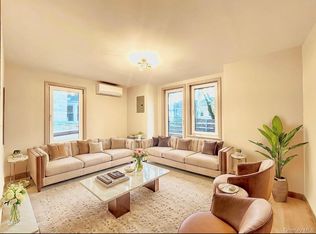 7826 79th St, Ridgewood, NY 11385