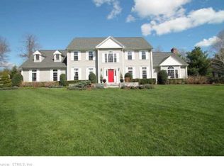 26 Pearmain Rd, Shelton, CT 06484