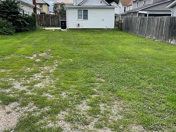 2nd image of 328 Garfield Ave